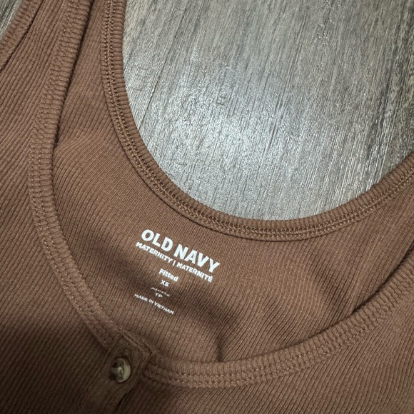 Xs maternity tank - Picture 2 of 2